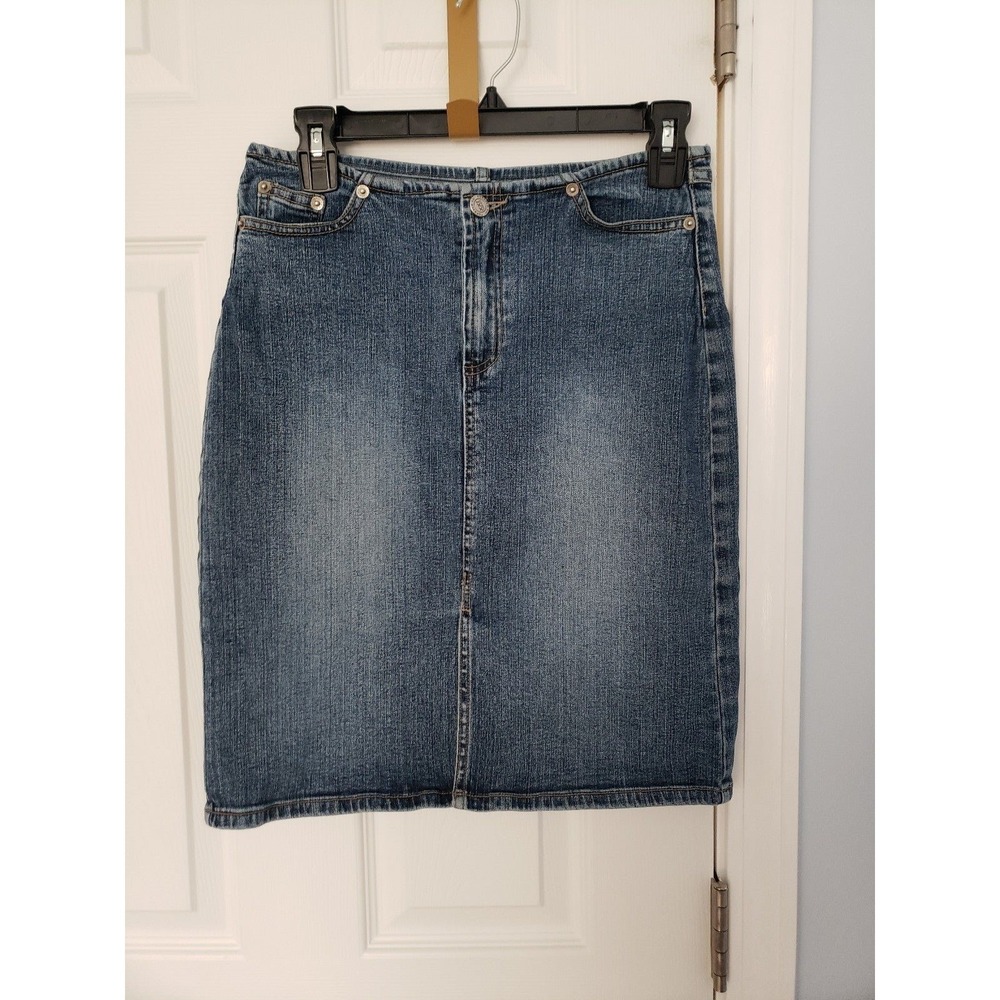 Forever 21 denim skirt Size Medium Denim Womans